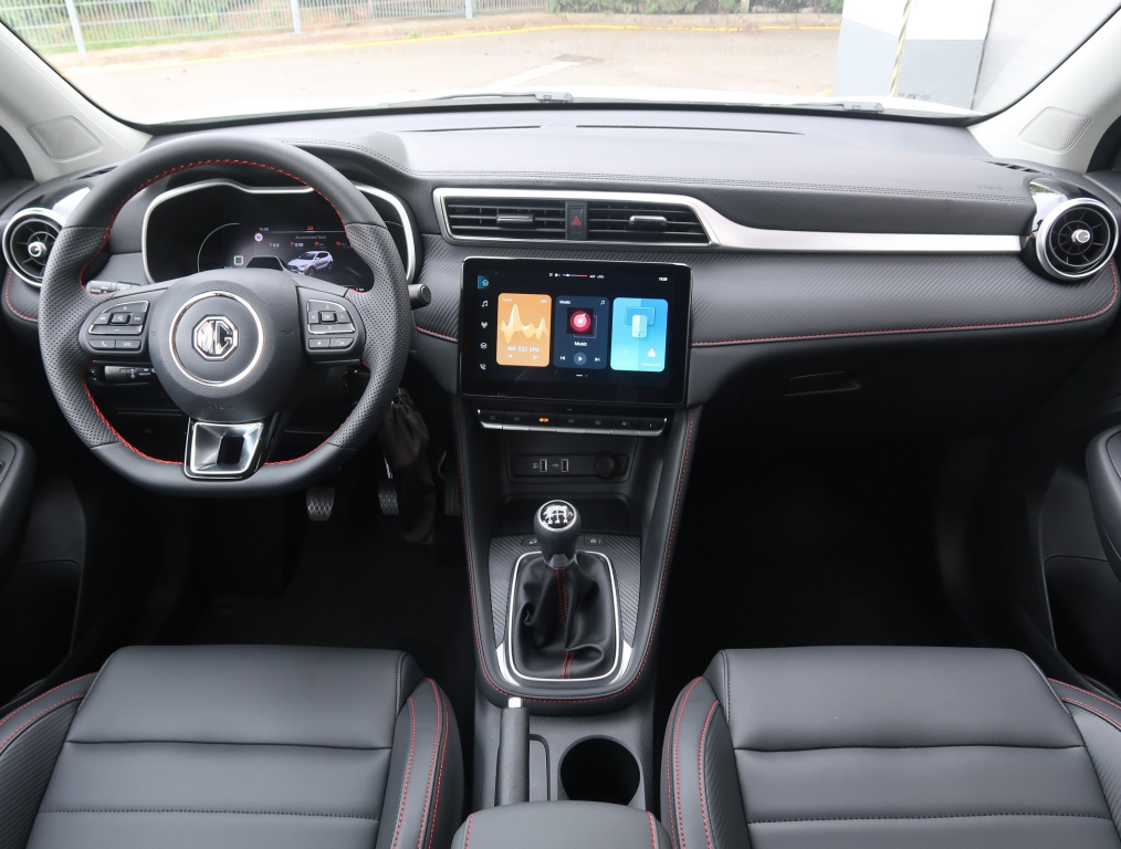 MG ZS SUV