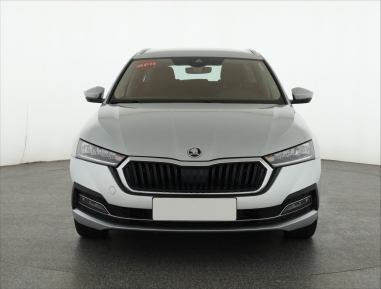 Škoda Octavia - 2023