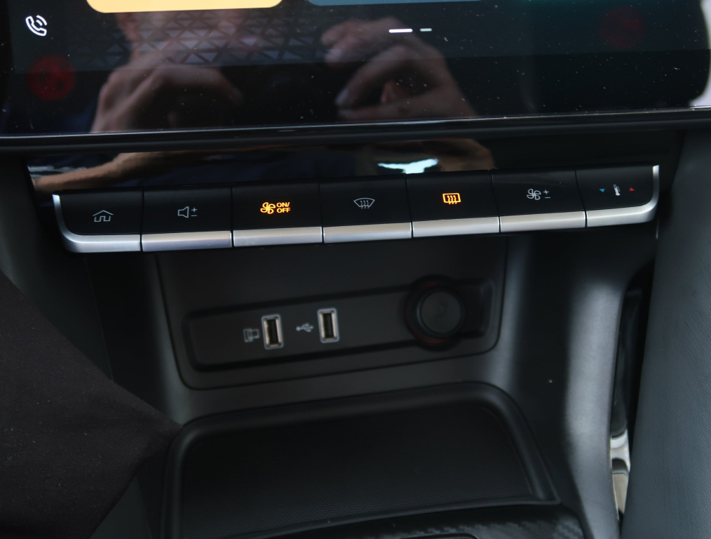 MG ZS SUV