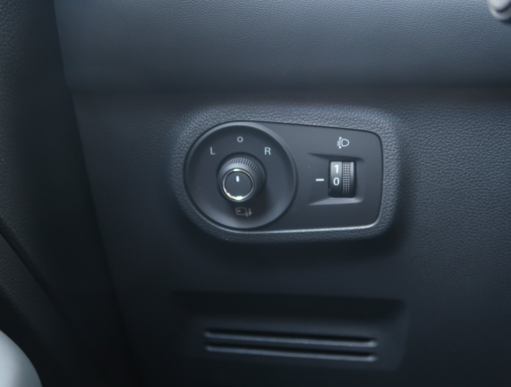 MG ZS SUV