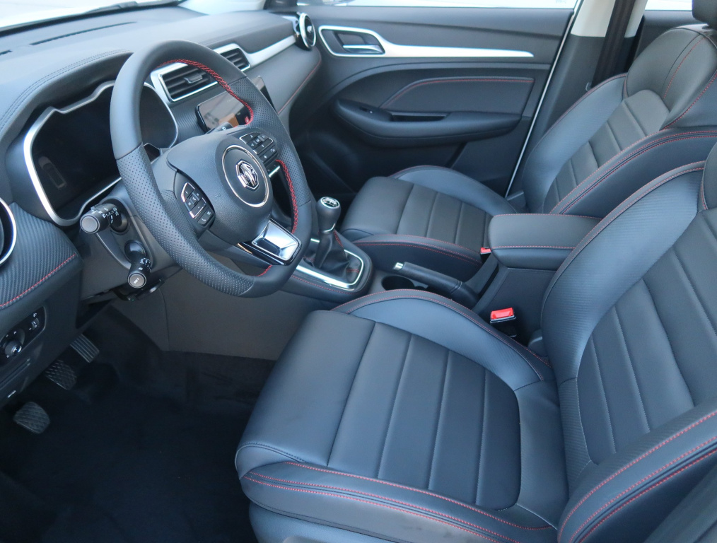 MG ZS SUV