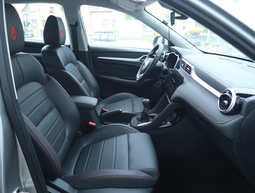 MG ZS SUV