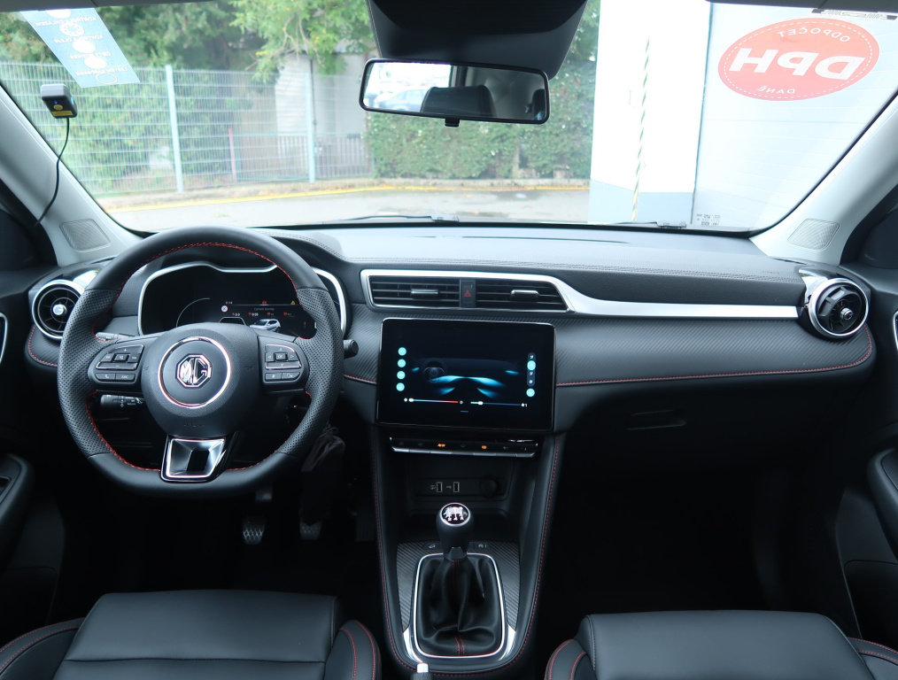 MG ZS SUV