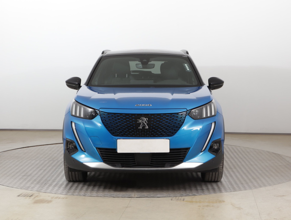 Peugeot e-2008