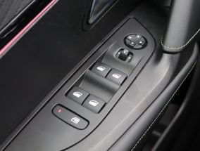 Peugeot e-2008 - 2021