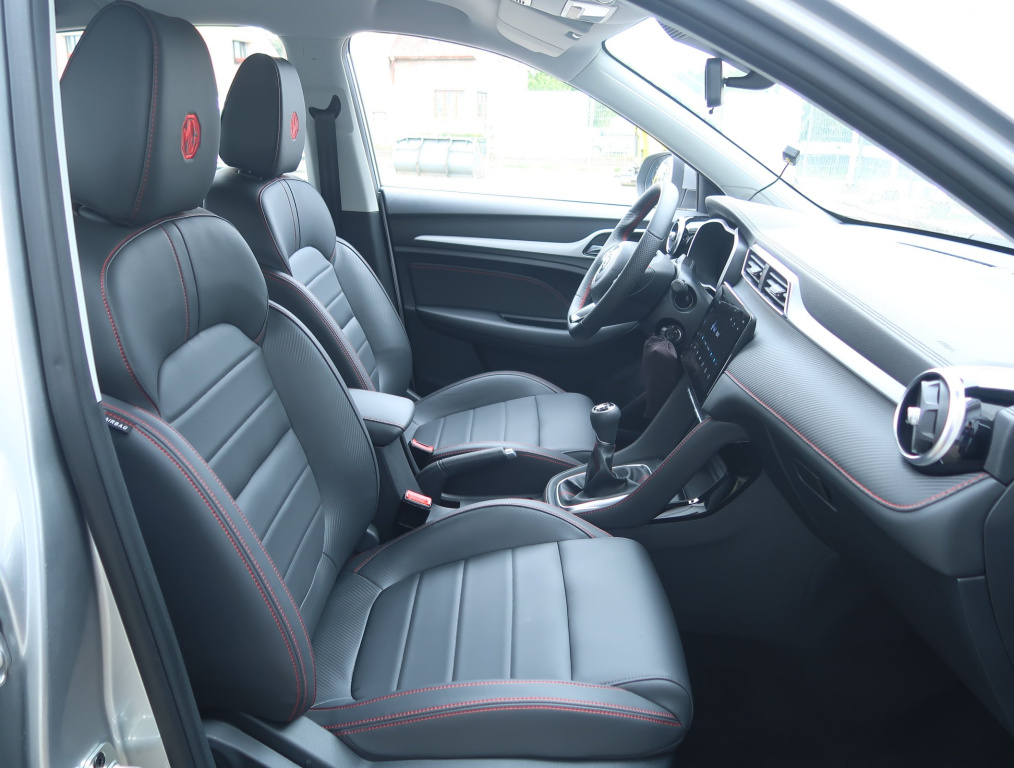 MG ZS SUV