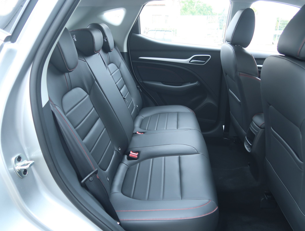 MG ZS SUV