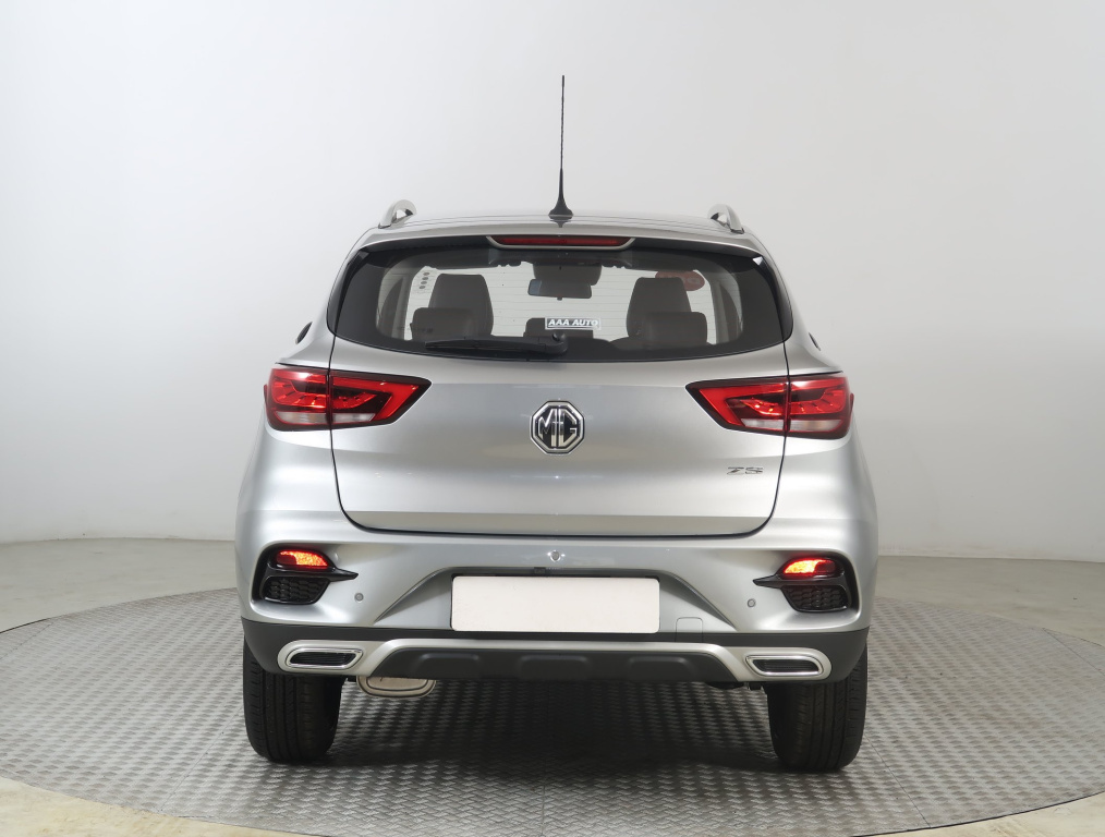 MG ZS SUV