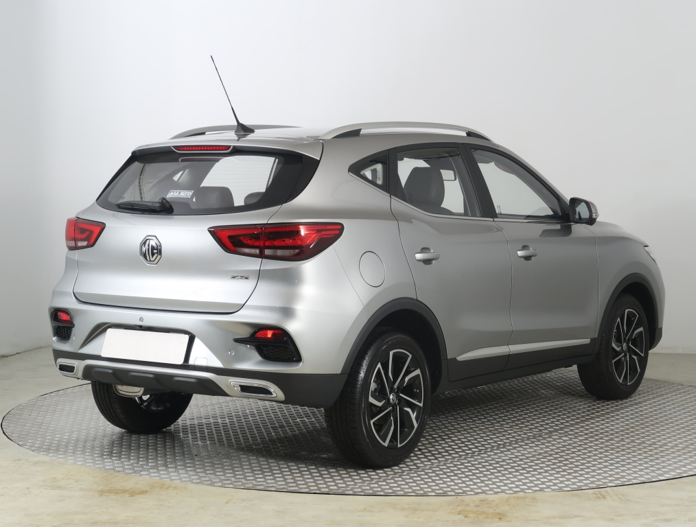 MG ZS SUV