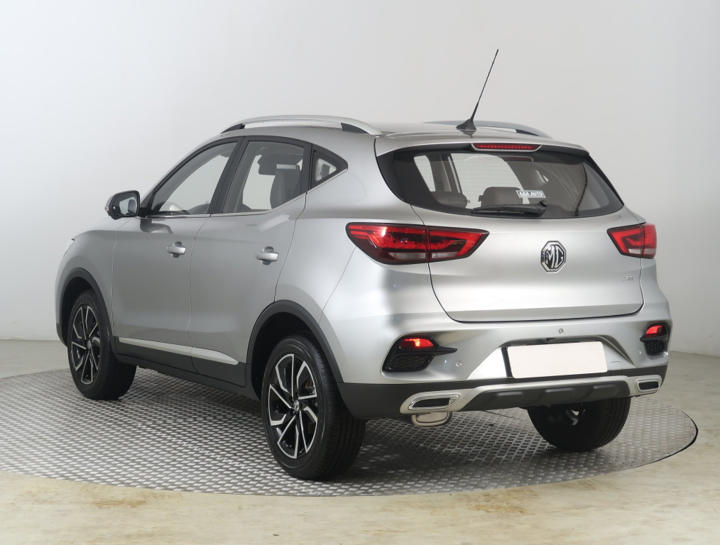 MG ZS SUV