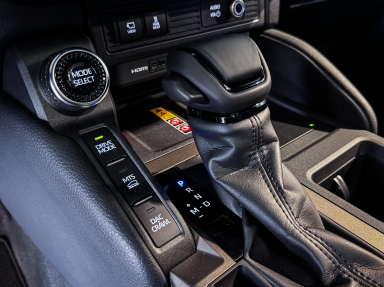 Toyota Land Cruiser - 2025