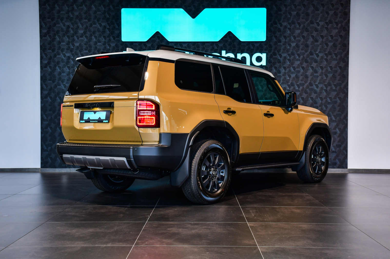 Toyota Land Cruiser - 2025