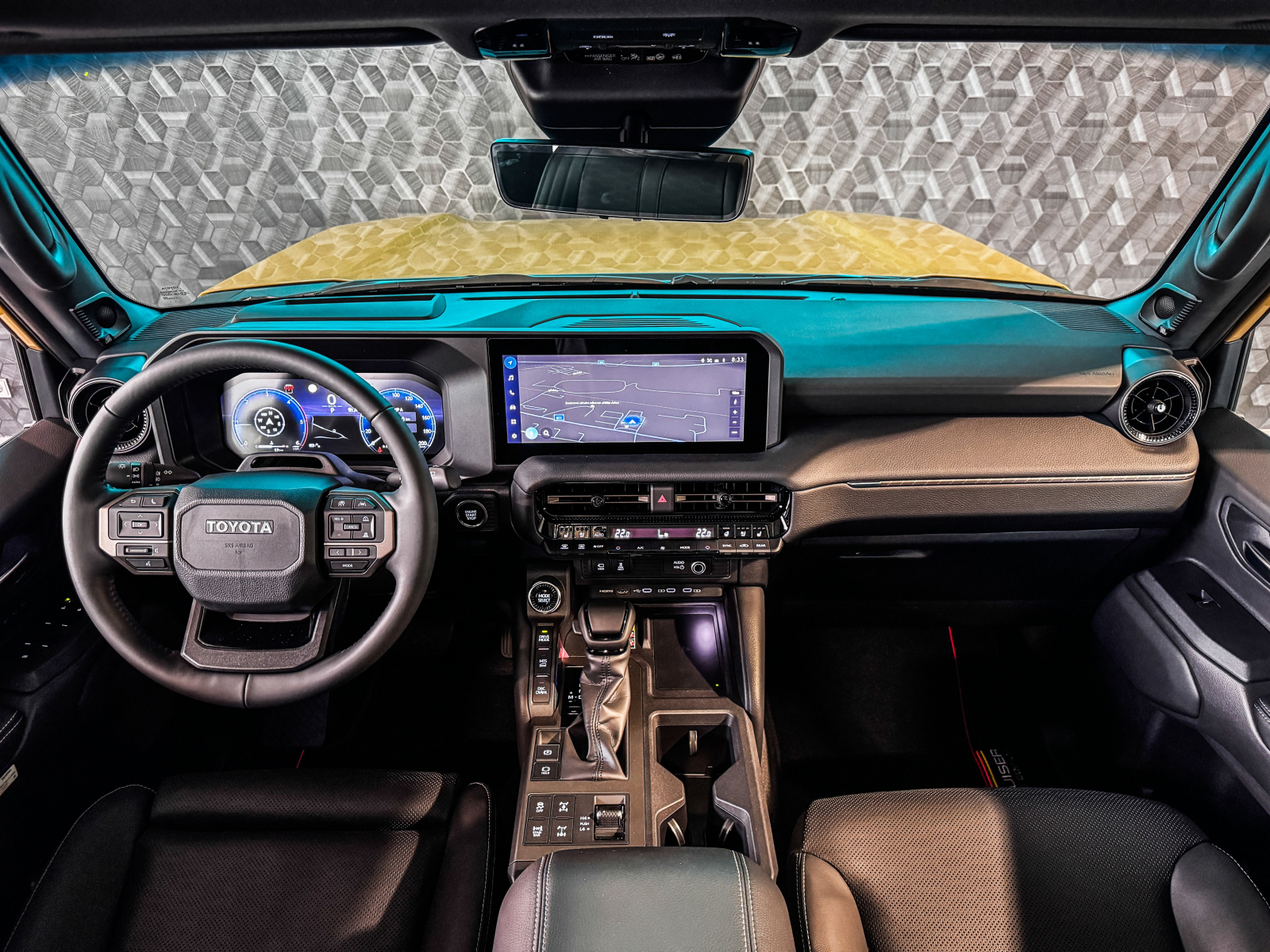 Toyota Land Cruiser - 2025