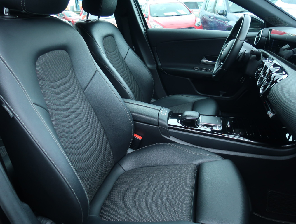 Mercedes-Benz A
