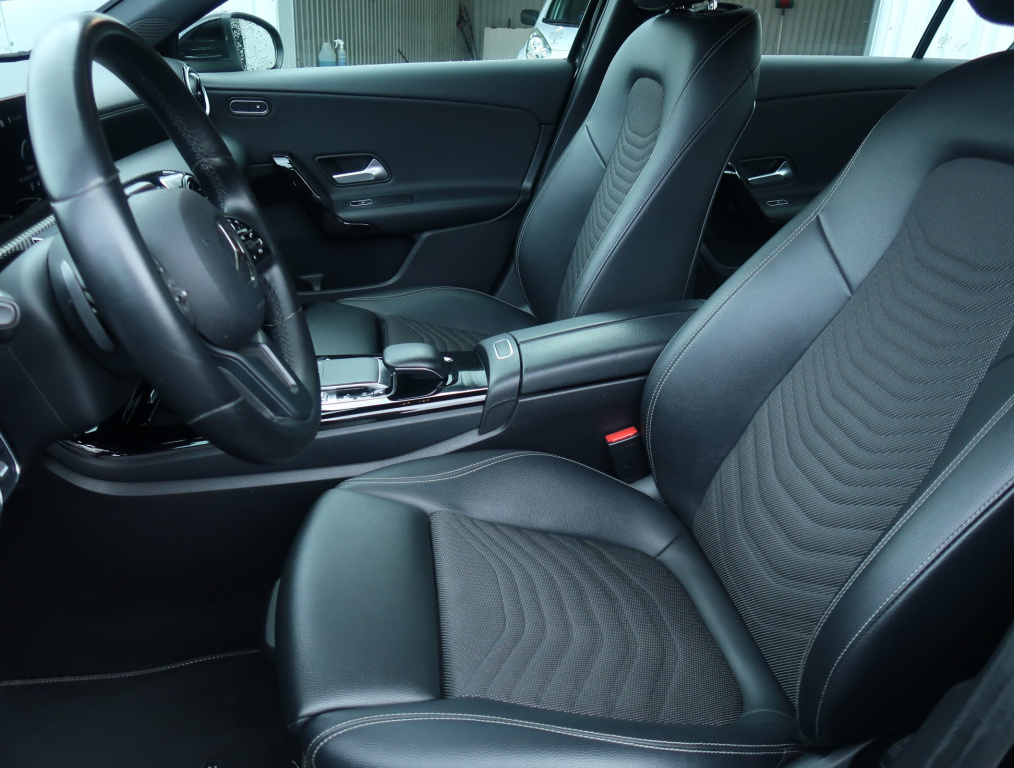 Mercedes-Benz A