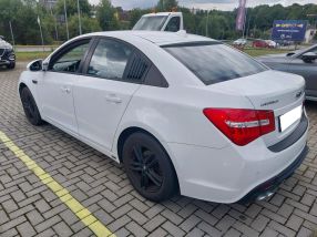 Chevrolet Cruze - 2012