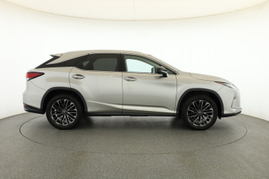 Lexus RX - 2021