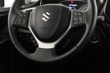 Suzuki SX4 S-Cross - 2023