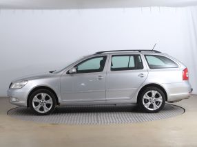Skoda Octavia - 2011