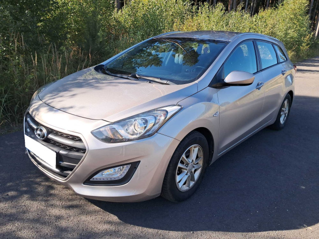 Hyundai i30 2016