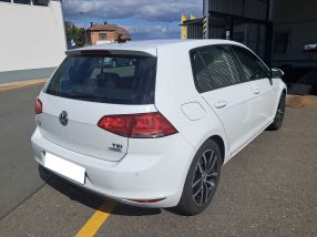 Volkswagen Golf - 2016