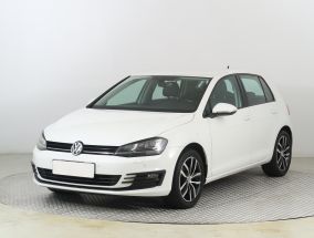 Volkswagen Golf - 2016