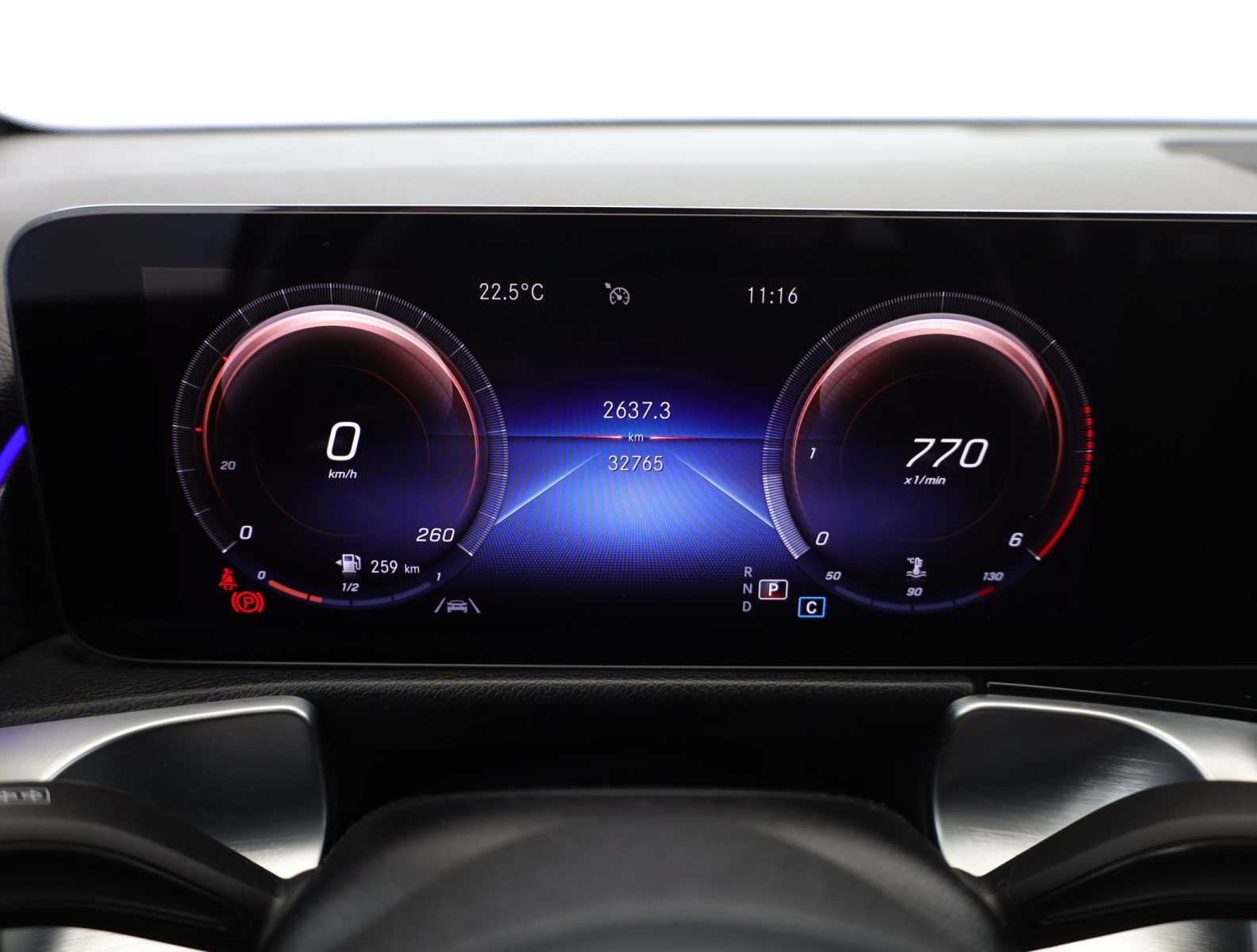 Mercedes-Benz GLB - 2022