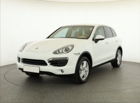 Porsche Cayenne - 2012