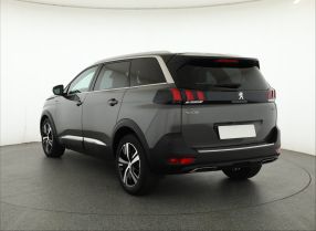 Peugeot 5008 - 2019