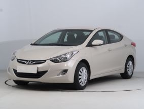 Hyundai Elantra - 2012