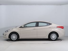Hyundai Elantra - 2012