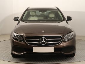 Mercedes-Benz E - 2018