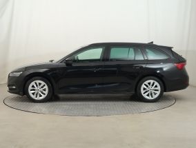 Škoda Octavia - 2021