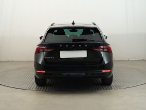 Škoda Octavia - 2021