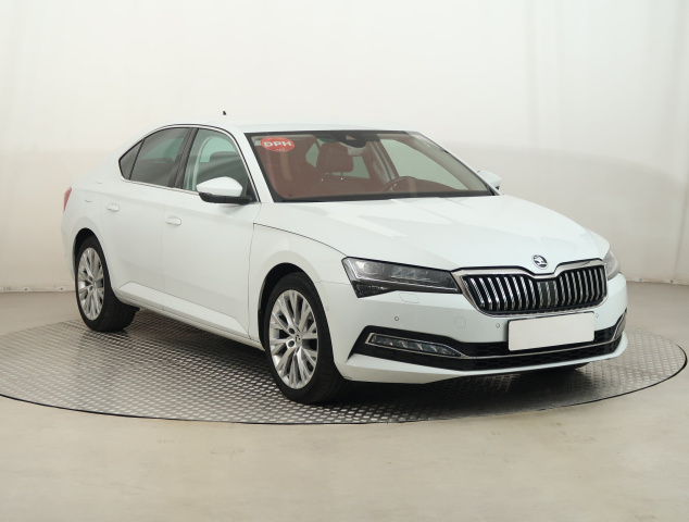 Škoda Superb 2022