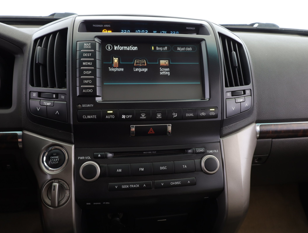 Toyota Land Cruiser V8