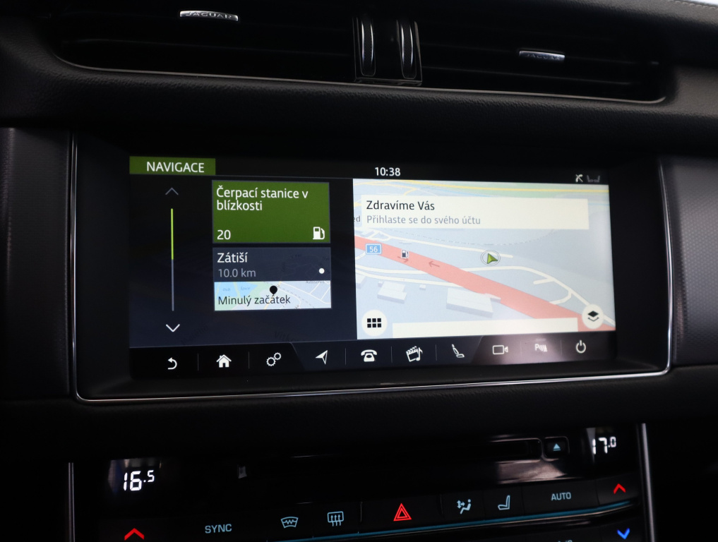 Jaguar XF