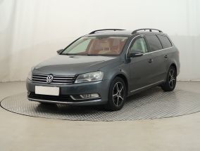 Volkswagen Passat - 2013