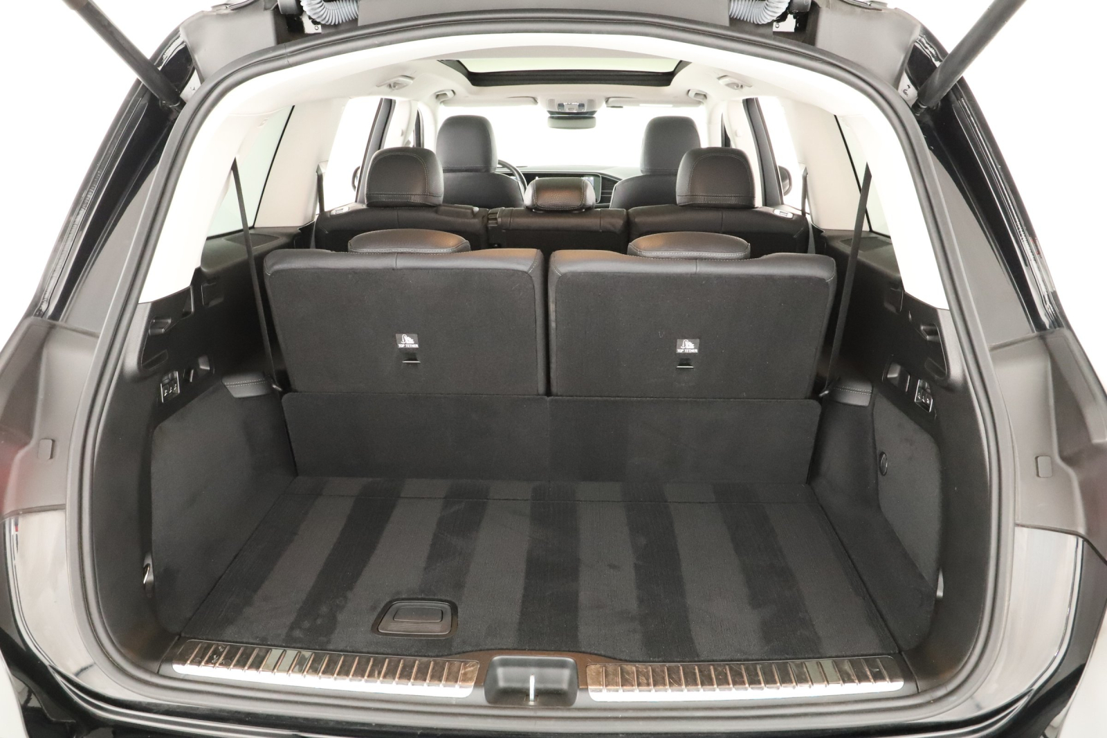 Mercedes-Benz GLS - 2021