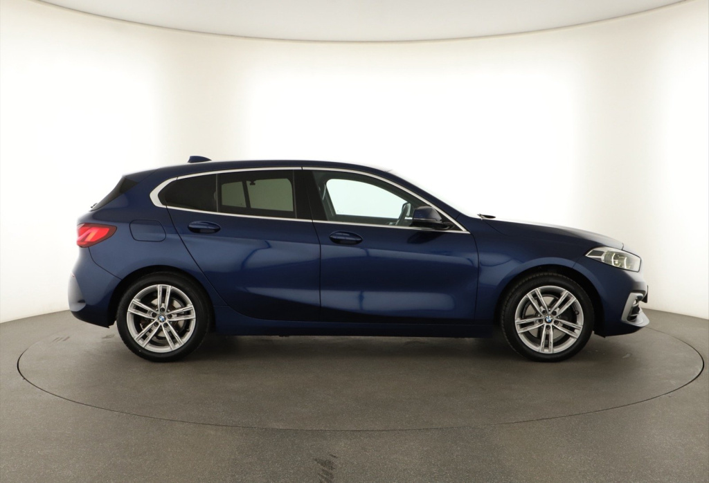 BMW 1