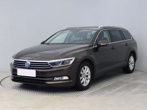 Volkswagen Passat - 2015