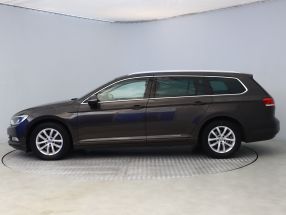 Volkswagen Passat - 2015