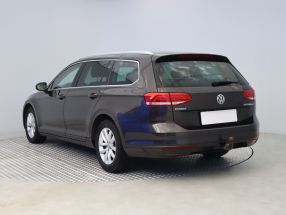 Volkswagen Passat - 2015