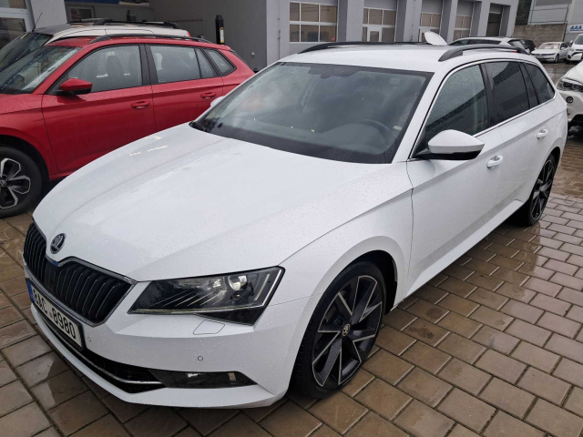 Škoda Superb 2016