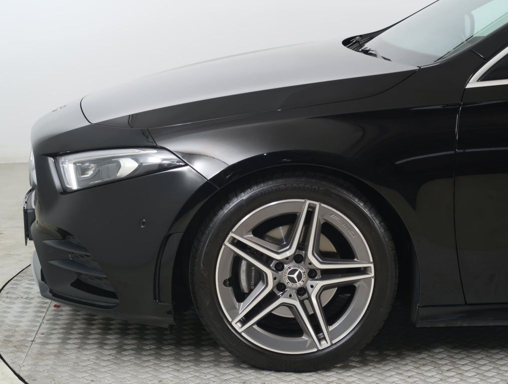 Mercedes-Benz A