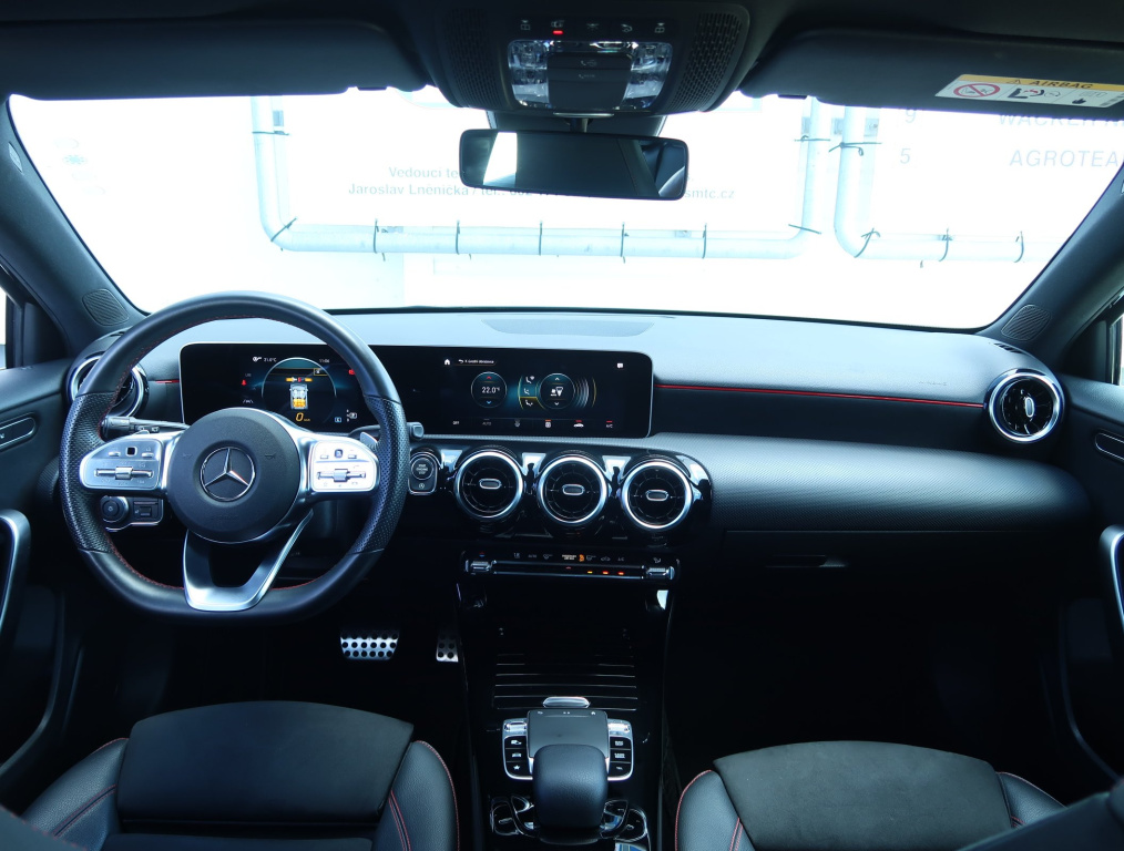 Mercedes-Benz A