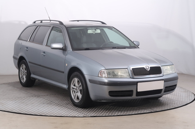 Škoda Octavia 2004