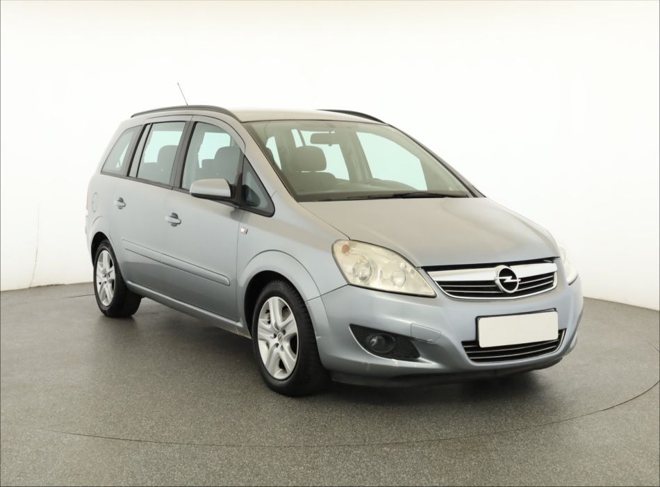 Opel Zafira - 2009