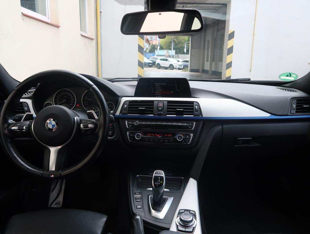 BMW 3