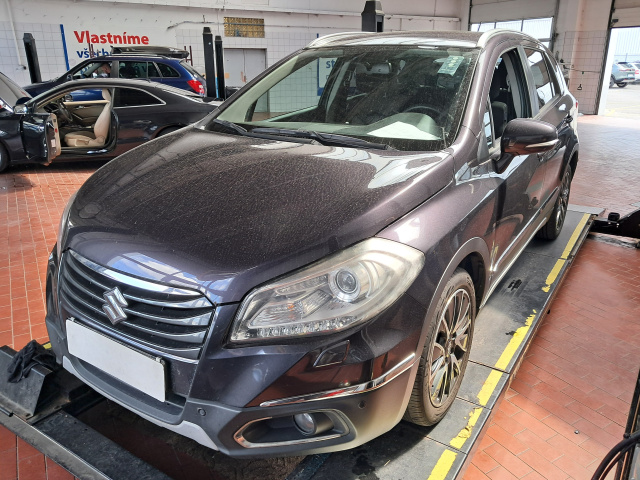 Suzuki SX4 S-Cross 2015